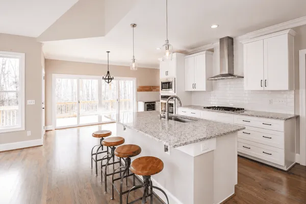 Kitchen — Abbie
