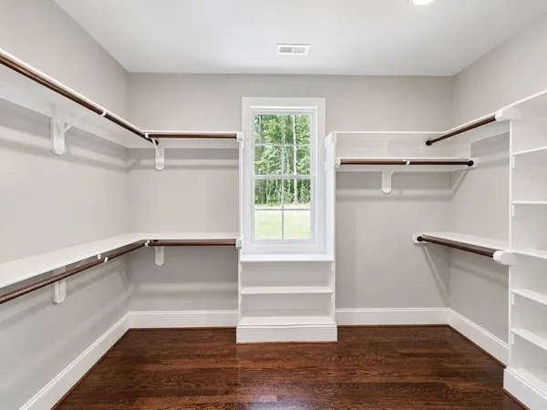 Closet — Amherst Fassinger