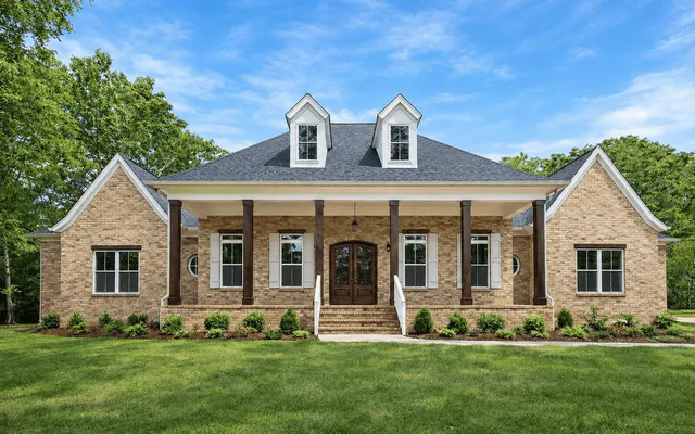 What is a Multigenerational Home?