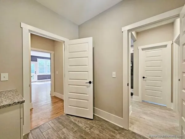 Laundry Room — Chestnut Pointe