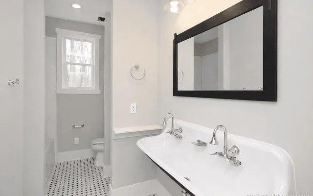 3 Ways to Get a Better Bathroom for Your Guests