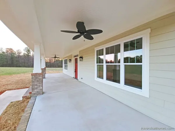 Front Porch — Chestnut Lodge