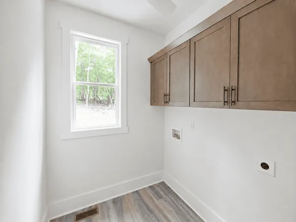 Laundry Room — Ginger Hill Forest