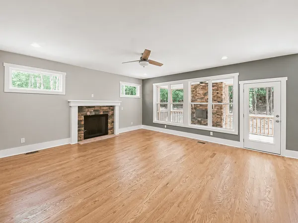 Living Room — Grace