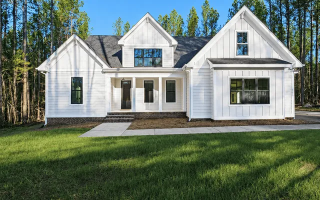 Color Trends | Alabaster and the Seas | Chatham County Custom Homes