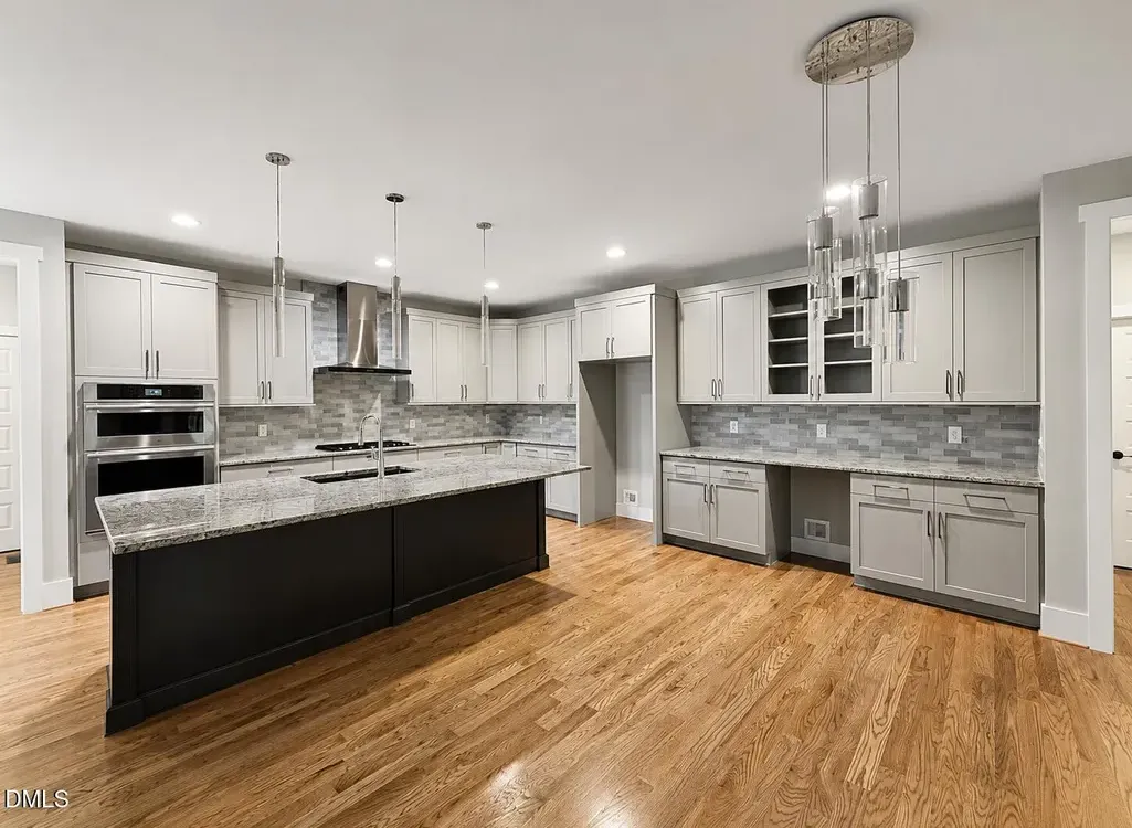 Lindenwald at Fox Oak — photo 2