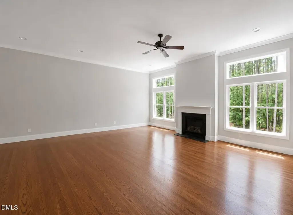 Lindenwald at Fox Oak — photo 3