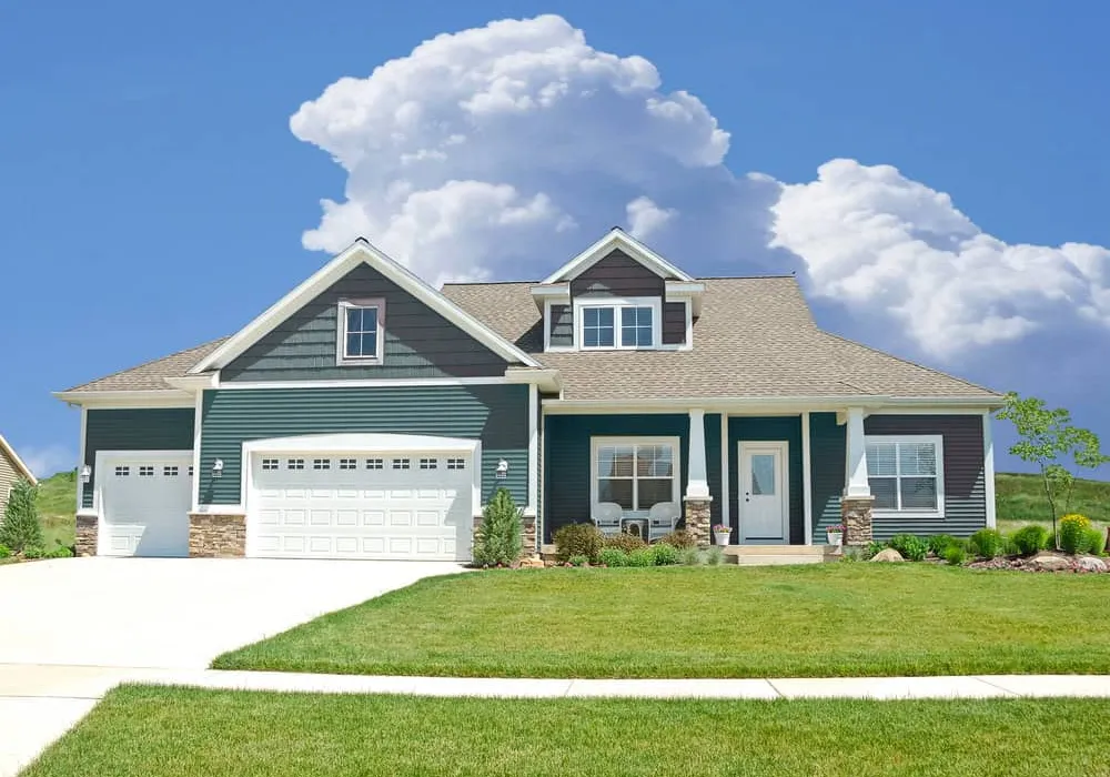 Top 4 Ways to Boost Curb Appeal of Your New Home