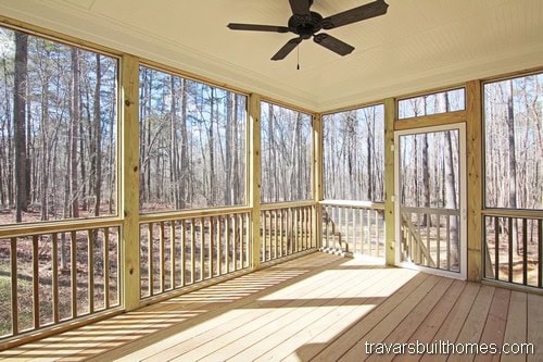 Screened Porch — River Bluff