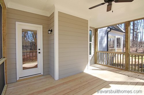 Screened Porch — River Bluff