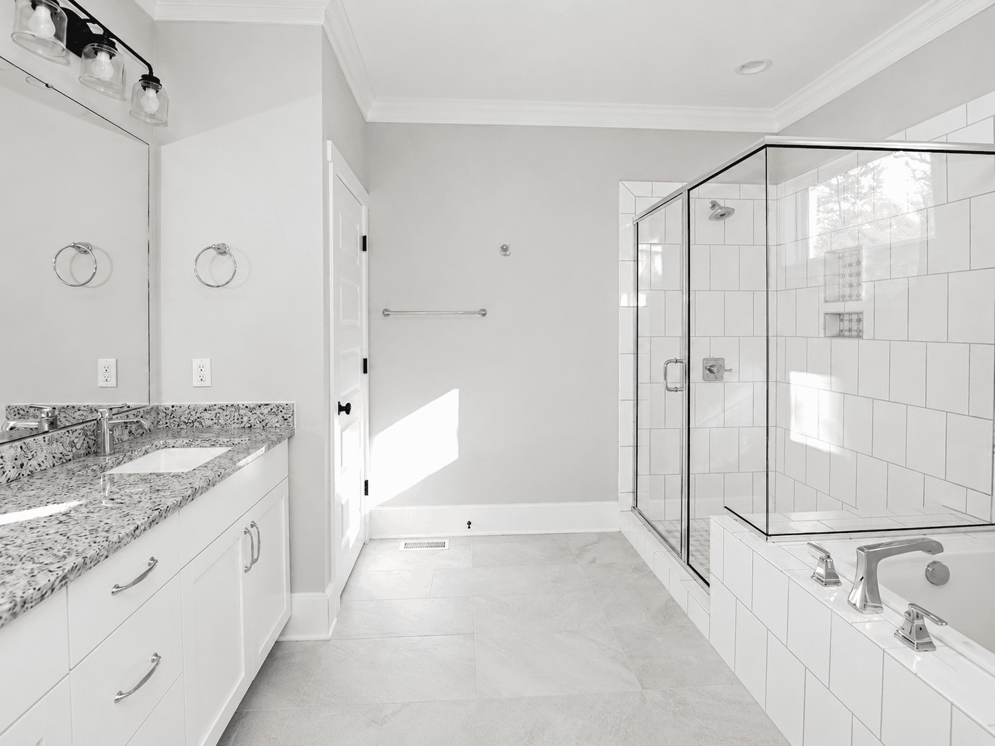 Primary Bath — Applewood
