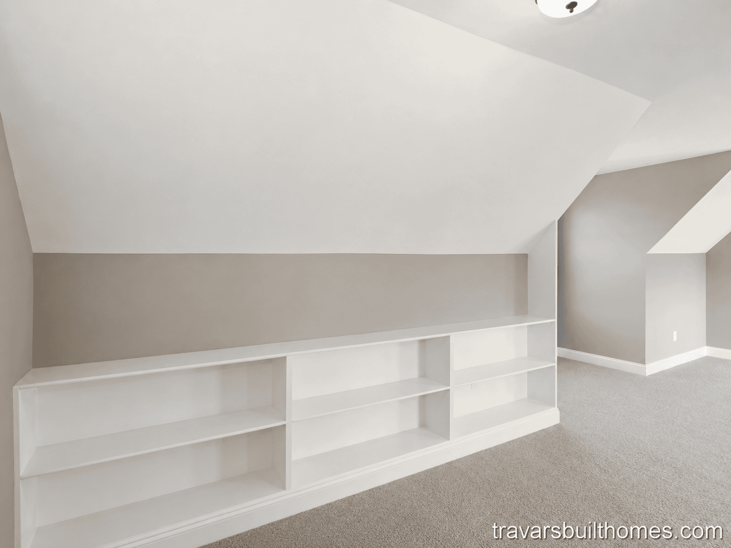 Bonus Room — Gregory