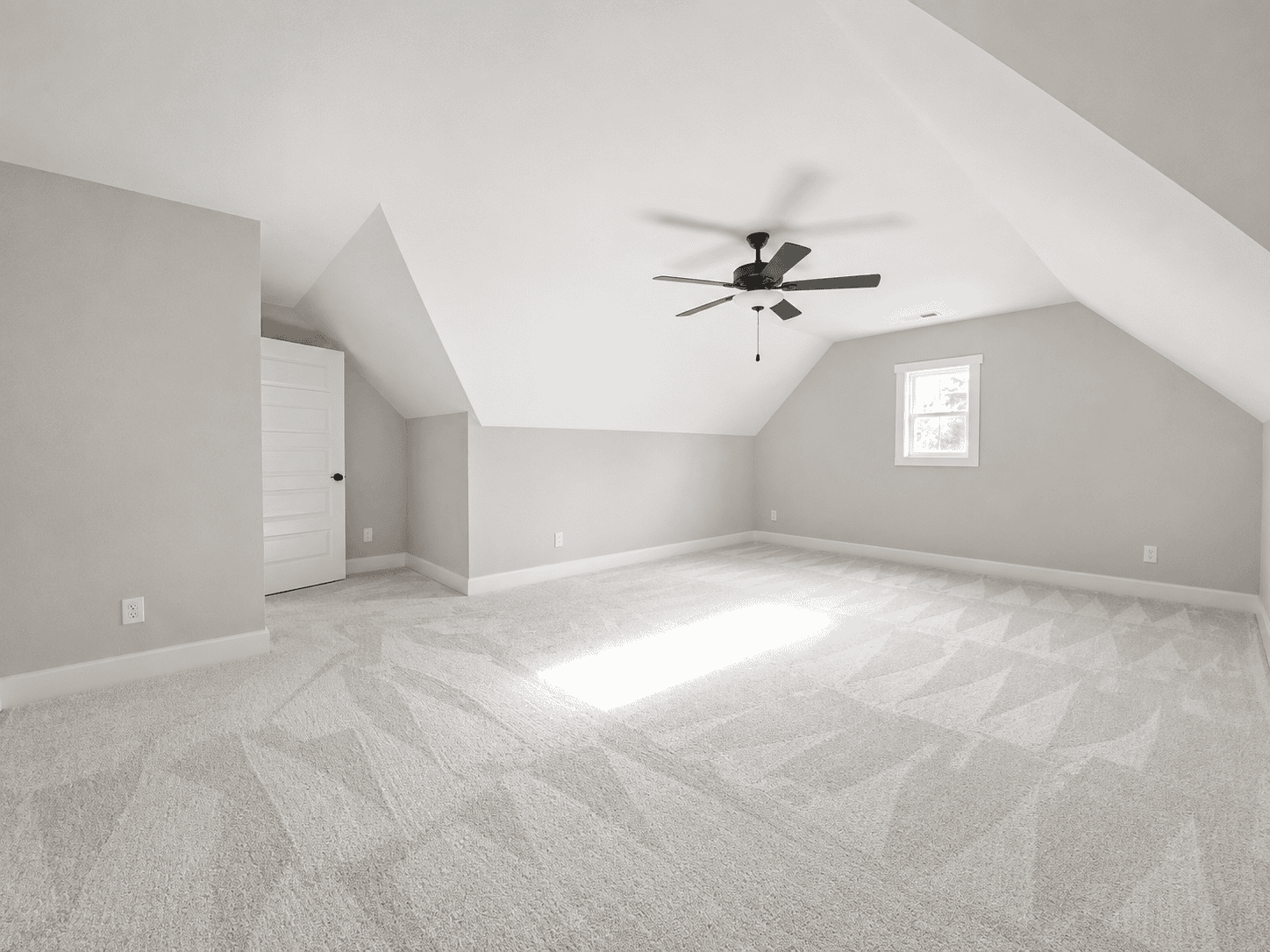 Bonus Room — Drifting Leaf