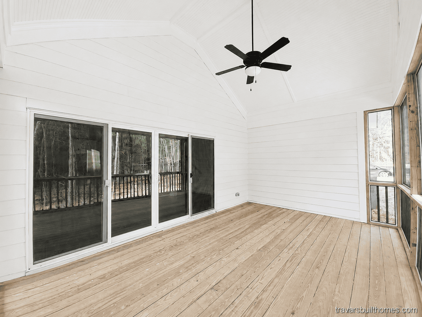 Screened Porch — Drifting Leaf