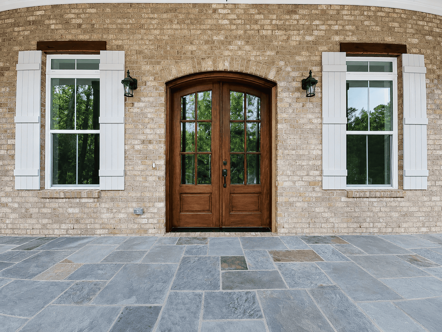 Annecy porch