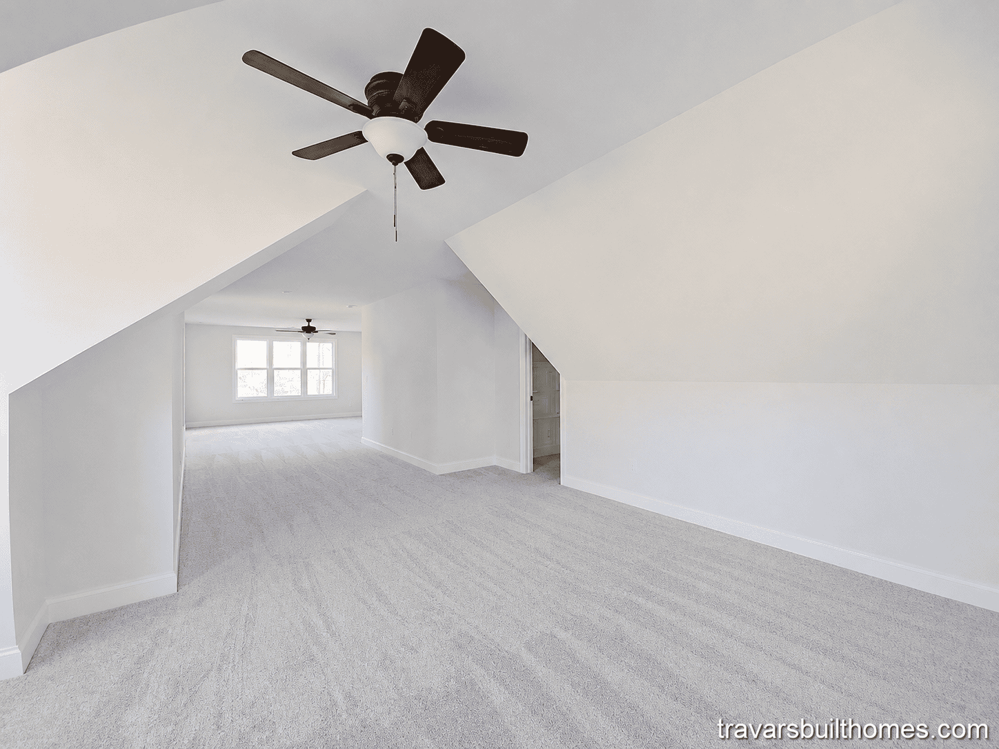 Bonus Room — Victoria