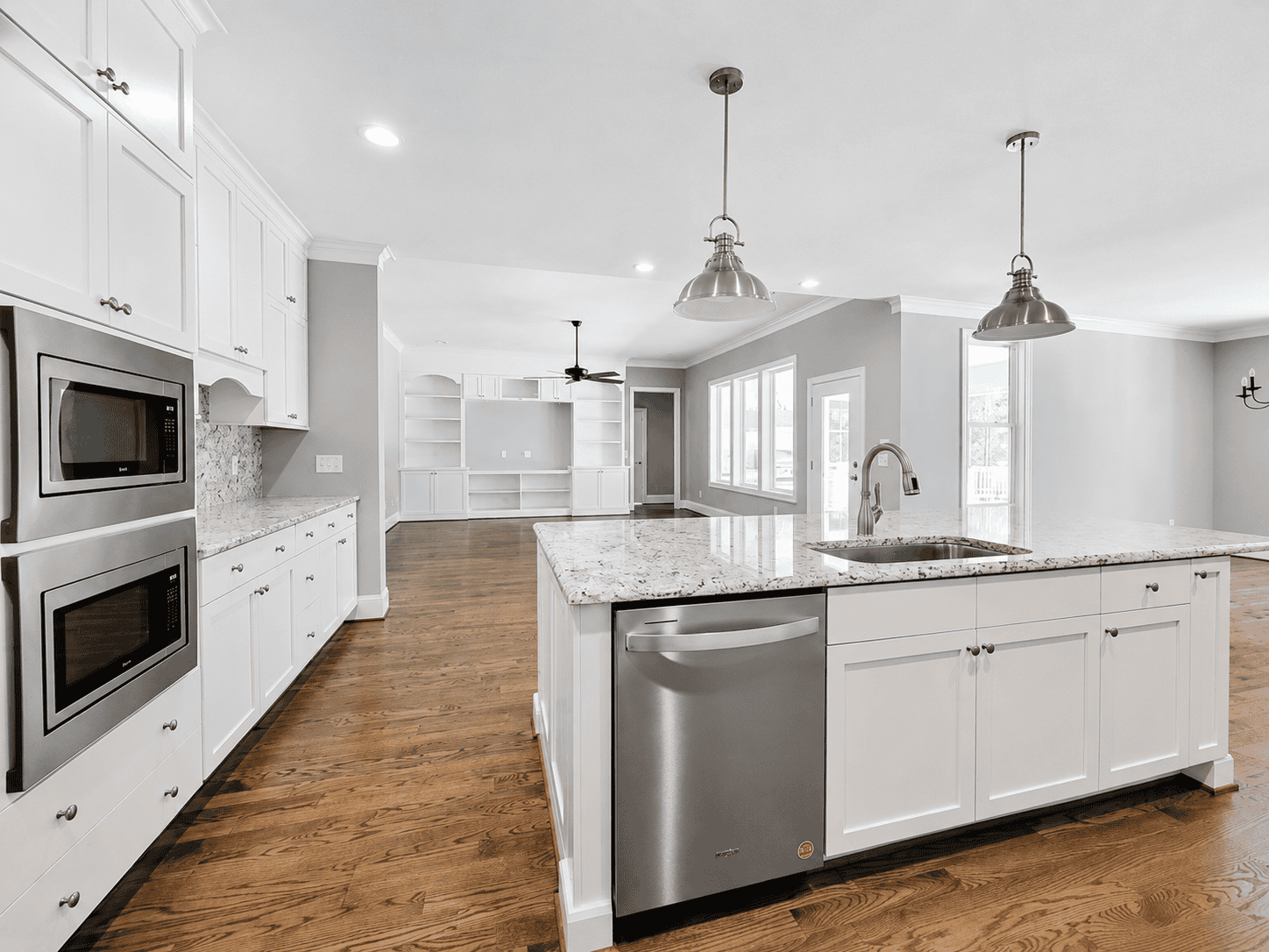 Kitchen — Southern Farmhouse