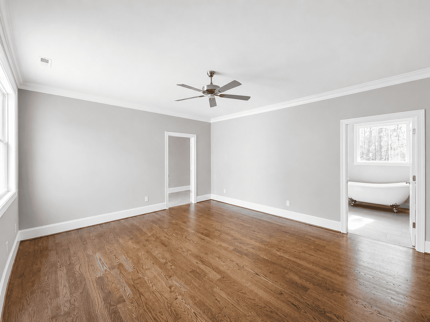 Primary Suite — Southern Farmhouse