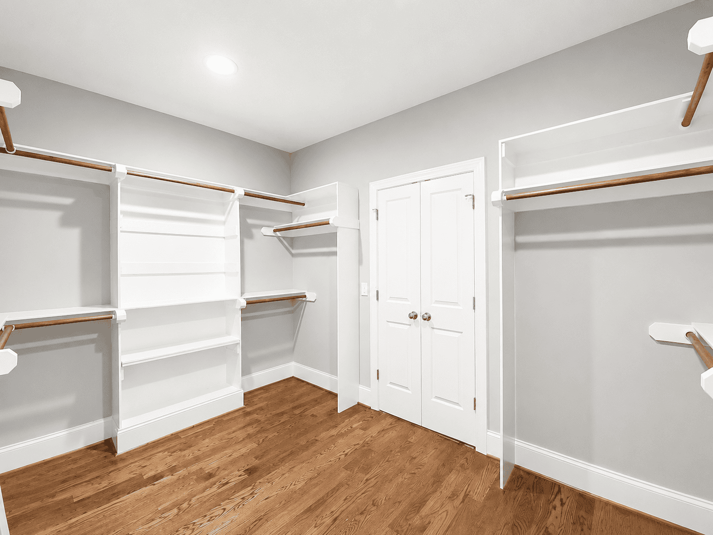 Closet — Southern Farmhouse