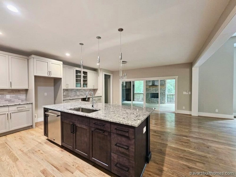 Kitchen — Chestnut Pointe