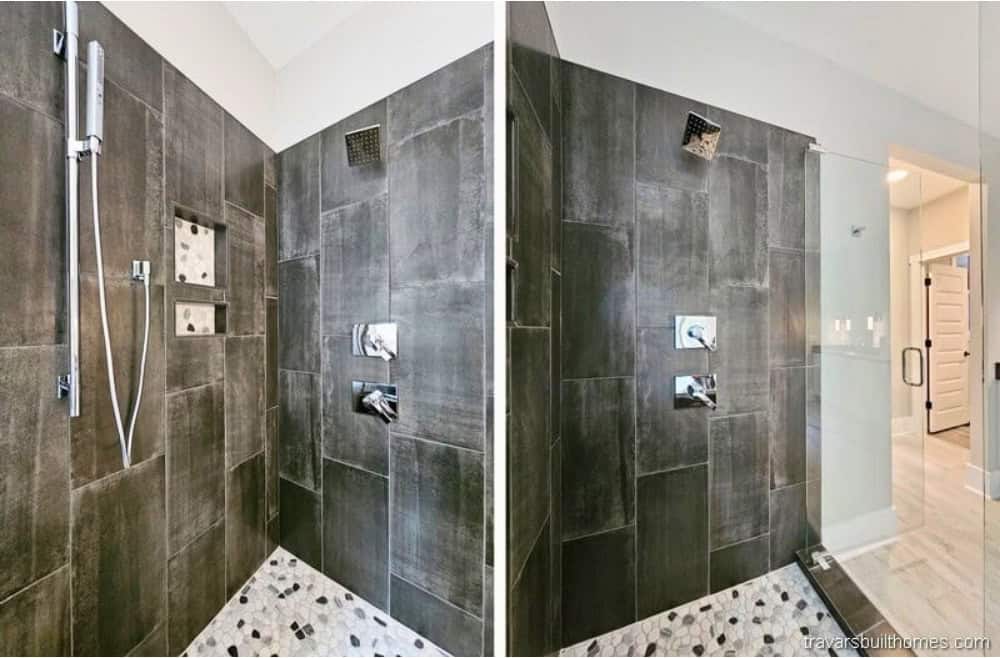 Primary Bath — Chestnut Pointe