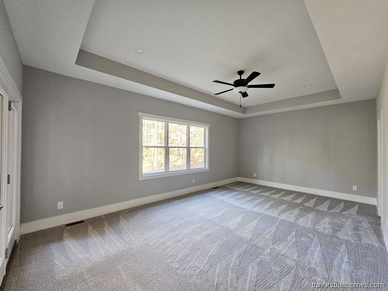 Primary Suite — Holton Manor
