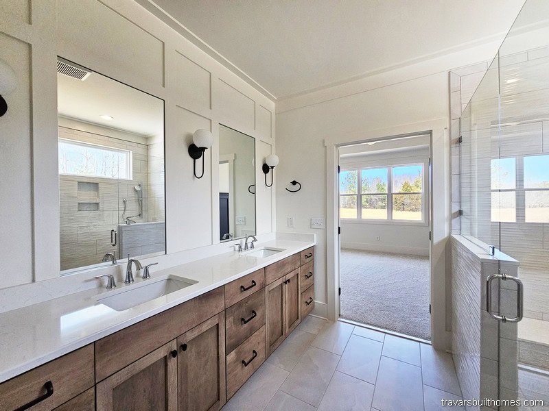 Primary Bath — Avonmore