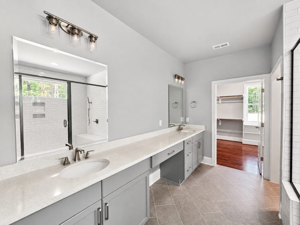 Primary Bath — Amherst Fassinger