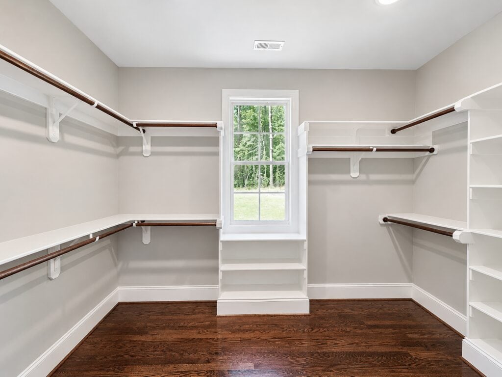 Closet — Amherst Fassinger