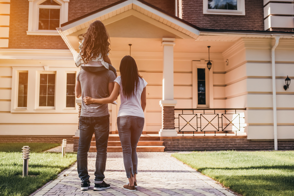 What are the most important questions to ask a home builder?