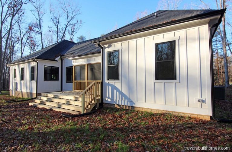 White Farmhouse | Mebane NC New Homes
